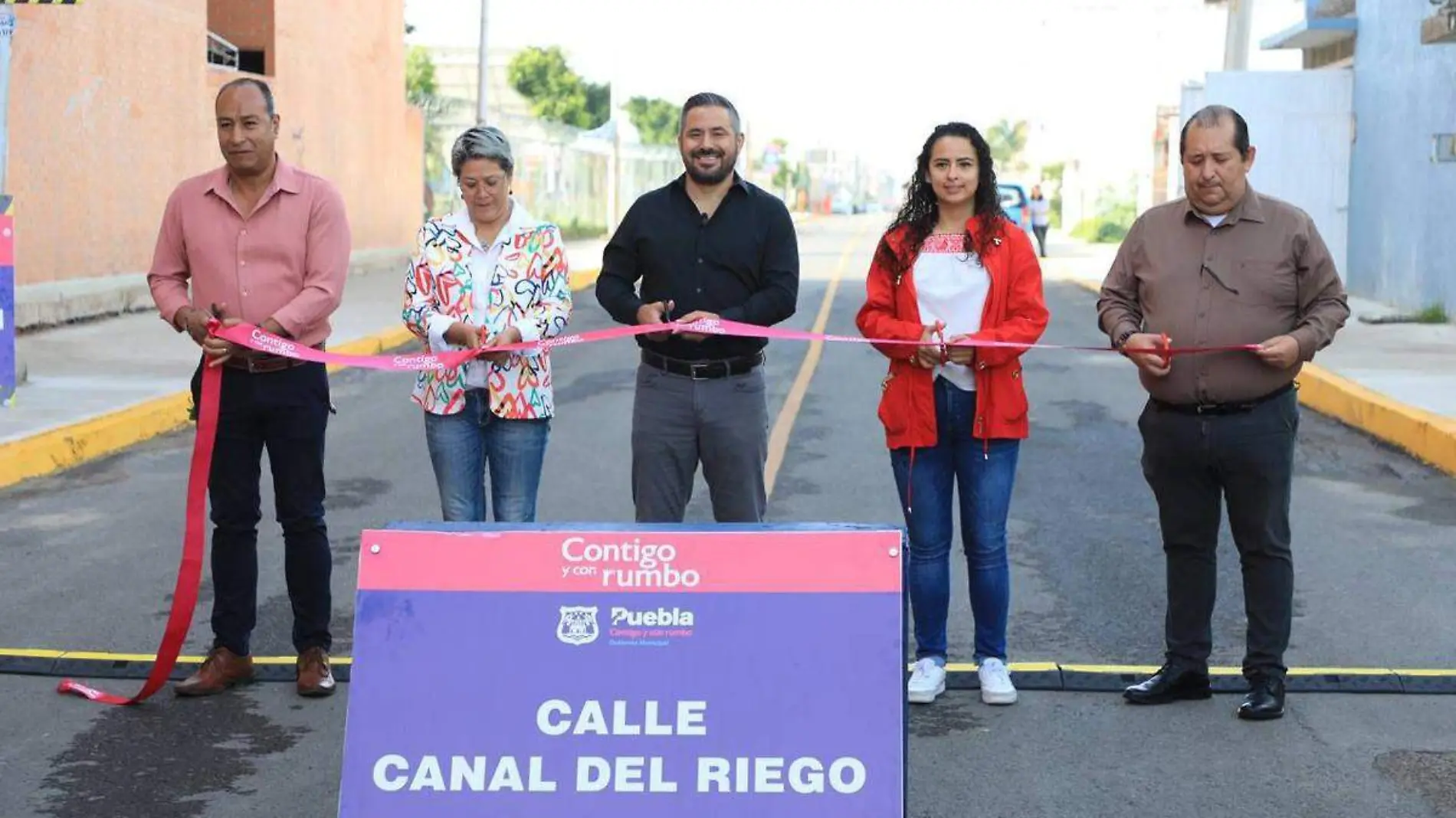 Ayuntamiento de Puebla pavimentación de las calles Del Riego y 12 A Sur en la colonia San José Chapulco